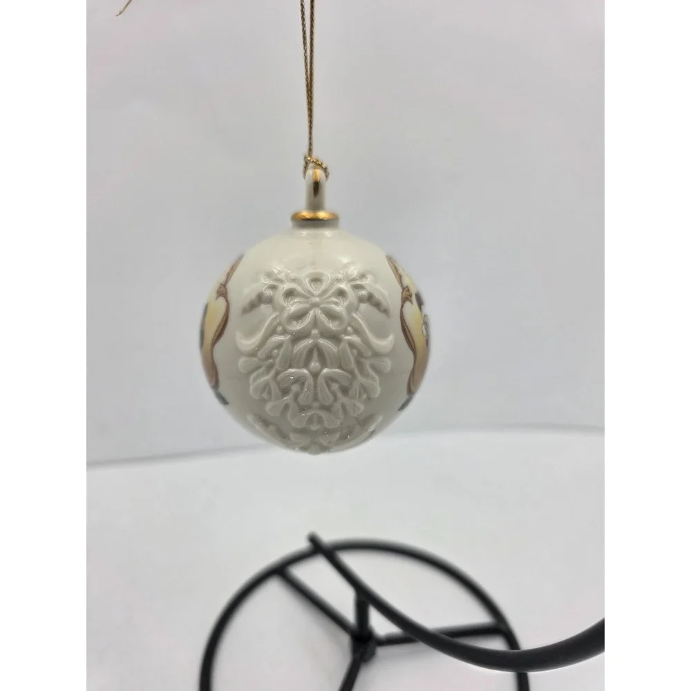 Lenox Disney Mickey Minnie Under Mistletoe Ornament 1998‎ PorcelainGold